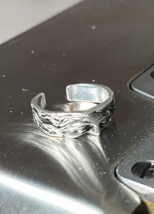 Opium Y2K Ring, brand: CHROME, condizioni: Nuovo senza cartellino, taglia: Regolabile, €10.00, €11.20 include la Protezione acquisti