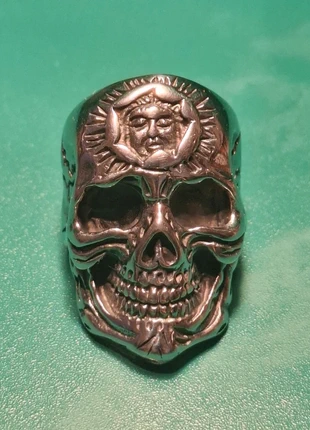 Anello massiccio in metallo, marke: Vintage Love, zustand: Sehr gut, größe: 56.9 mm / 18.1 mm Ø, 15,00 €, 16,45 € inklusive Vinted-Käuferschutz