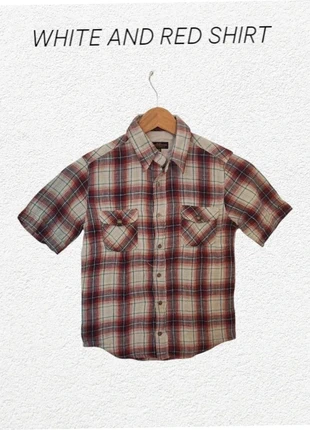 Chemise Blanche Et Rouge A Rayures Manches Courtes Taille 8ans - Garçon, marque: american outfitters, état: Très bon état, taille: 8 ans / 128 cm, 6,00 €, 7,00 € Protection acheteurs incluse