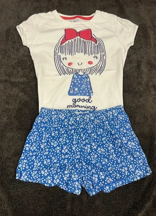 Pantalón corto azul con flores TEX – Talla 7-8 años, marque: TEX, état: Très bon état, taille: Prématuré, jusqu'à 44cm, 6,00 €, 7,00 € Protection acheteurs incluse