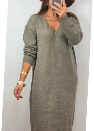 Robe kaki chic, marke: Boutique Parisienne, zustand: Sehr gut, größe: S / 36 / 8, 43,00 €, 45,85 € beinhaltet Vinted-Käuferschutz Pro