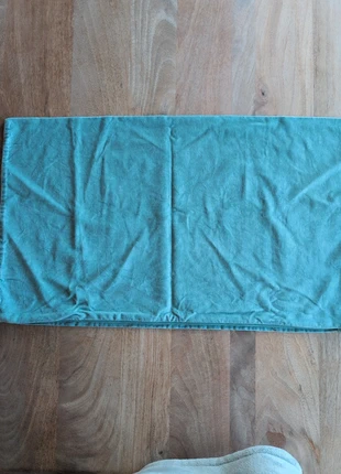 IKEA fronha almofada, merk: IKEA, staat: Heel goed, maat: 40 x 60 cm, € 1,50, € 2,28 inclusief Kopersbescherming