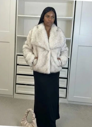 Manteau mi-long en fausse fourrure – Doux, chaud & ultra chic, brand: Silquee, condition: Very good, size: S / 36 / 8, €64.90, €68.85 includes Buyer Protection