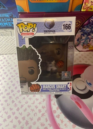 Funko Pop Marcus Smart #166, merk: Funko, staat: Nieuw zonder prijskaartje, maat: Prematuur, tot 44 cm, € 15,00, € 16,45 inclusief Kopersbescherming