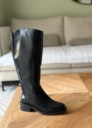 Bottes vernis en 39 noir état neuf, marque: Confort, état: Neuf avec étiquette, taille: 39, 30,00 €, 32,20 € Protection acheteurs incluse