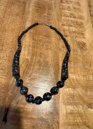 Houten damesketting met grote kralen, merk: Accessoire, staat: Heel goed, € 7,50, € 8,58 inclusief Kopersbescherming