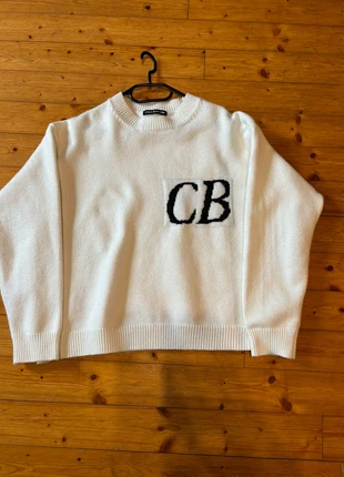 Cole Buxton Sweater M – Weiß – Logo Knit – Unisex, marke: Cole Buxton, zustand: Neu, größe: M, 80,00 €, 84,70 € inklusive Vinted-Käuferschutz
