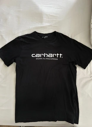 Tee-shirt noir Carhartt WIP, marque: Carhartt, état: Bon état, taille: M, 12,00 €, 13,30 € Protection acheteurs incluse