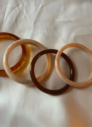 Bracelet résine, marque: Zara, état: Très bon état, 13,99 €, 15,39 € Protection acheteurs incluse