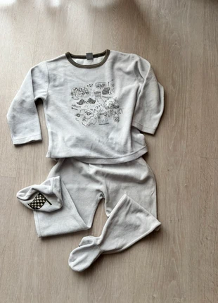 Pijama Petit beateau, algodón terciopelo 4 años con pies., marque: Petit Bateau, état: Très bon état, taille: 4 ans / 104 cm, 10,00 €, 11,20 € Protection acheteurs incluse