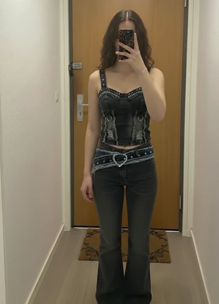 Jean évasé gris, marque: DEnPant, état: Très bon état, taille: S / 36 / 8, 47,90 €, 51,00 € Protection acheteurs incluse