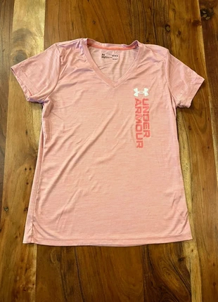 T Shirt Col V Under Armour Femme Sport HeatGear Leger Muscu Fin Rose M, marque: Under Armour, état: Très bon état, taille: M / 38 / 10, 10,90 €, 12,15 € Protection acheteurs (Pro) incluse