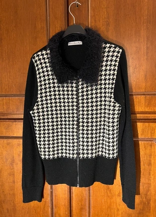 Maglioncino con zip, brand: Vintage, condizioni: Buone, taglia: L / IT 44 / EU 40, €8.00, €9.10 include la Protezione acquisti