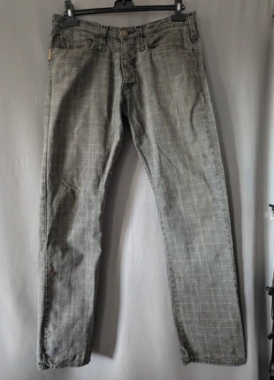 Jean gris carreaux édition spéciale 30e anniversaire Armani Jeans taille 33 (FR 44), brand: Armani Jeans, condition: Good, size: W34, €40.00, €42.70 includes Buyer Protection Pro