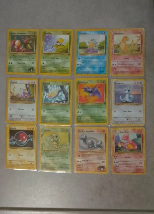 Lot 12 cartes pokémon wizards franco- anglaises séries Set de base , Jungle , Fossile & Gym Heroes, merk: Pokémon, staat: Heel goed, € 9,00, € 10,15 inclusief Kopersbescherming