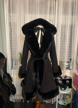 Gothic faux shearling huge fur hood coat M/L manteau mantel mantello capa alt punk afghan ytk jas, merk: goth alt style, staat: Heel goed, maat: M / 38 / 10, € 59,00, € 62,65 inclusief Kopersbescherming