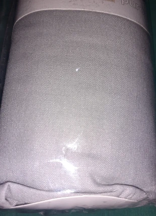 Una lenzuolo matrimoniale, condizioni: Nuovo con cartellino, taglia: King size (180-200 cm x 200 cm), €7.00, €8.05 include la Protezione acquisti