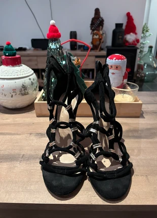 Sandales noires ALDO style cage glamour, marque: ALDO, état: Très bon état, taille: 37, 12,00 €, 13,30 € Protection acheteurs incluse