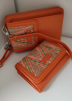 Portefeuille neuf, marke: Fuchsia, zustand: Neu, mit Etikett, 15,00 €, 16,45 € inklusive Vinted-Käuferschutz