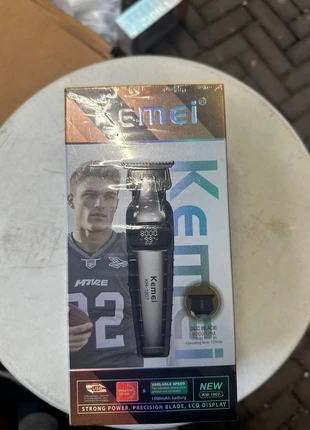 Kemei Professional Hair Trimmer 0.1 Nieuw, merk: Kemei, staat: Nieuw met prijskaartje, € 20,00, € 21,70 inclusief Kopersbescherming