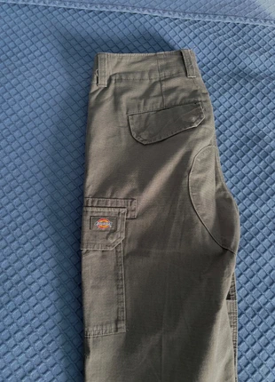 Pantaloni Cargo grigi Dickies, brand: Dickies, condizioni: Ottime, taglia: IT 40 | W30, €25.00, €26.95 include la Protezione acquisti
