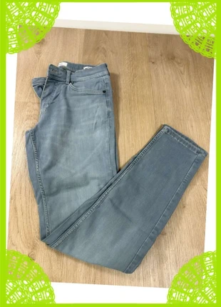 Pantalon Jean enfant Jules slim #Tom Taille W26 L32, marca: Jules, estado: Muy bueno, tamaño: S, 7,00 €, 8,05 € Protección al comprador incluida