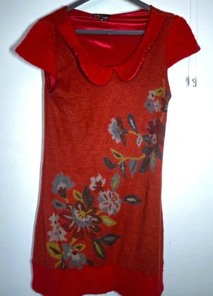 Vestido Vermelho de Lã Floral Natalício Yumi | Yumi Winter Floral Wool Red Dress |, marque: Yumi, état: Bon état, taille: M / 38 / 10, 9,00 €, 10,15 € Protection acheteurs incluse