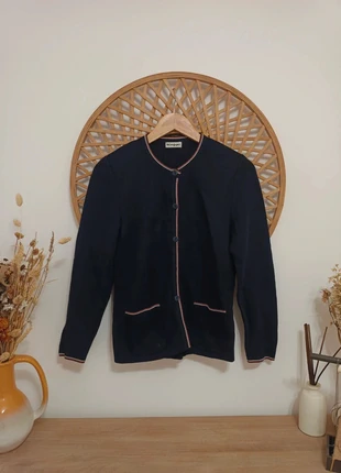 Chaqueta azul marino El Corte Inglés con hombreras , talla S, marque: El Corte Inglés, état: Très bon état, taille: S / 36 / 8, 10,00 €, 11,20 € Protection acheteurs incluse