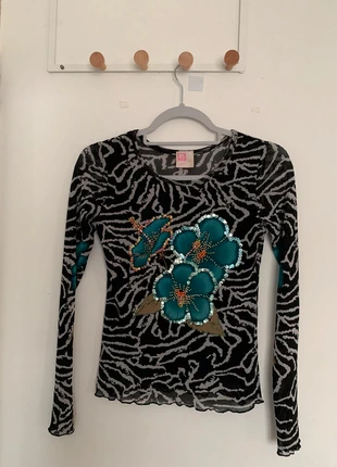 Embellished Floral Long-Sleeve Top, condition: Very good, size: S / 36 / 8, €14.99, €16.44 includes Buyer Protection