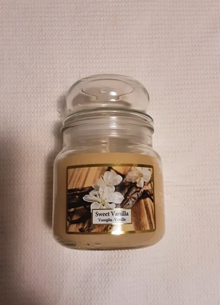 Candela/ candle/ bougie/ kerze/ vela profumata sweet vanilla/ vaniglia/ vanille/ 340 grammi,, marque: Made In Italy, état: Neuf avec étiquette, 10,00 €, 11,20 € Protection acheteurs incluse