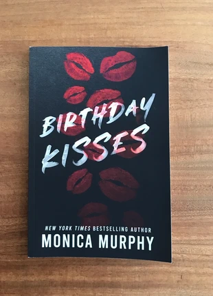 Birthday kisses Monica Murphy, staat: Heel goed, € 4,00, € 4,90 inclusief Kopersbescherming