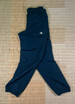 Adidas joggers baggy style S hombre navy blue embroidered retro y2k vintage, marque: adidas, état: Très bon état, taille: S, 24,95 €, 26,90 € Protection acheteurs incluse