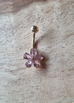 Navelpiercing bloem, merk: geen merk, staat: Nieuw zonder prijskaartje, € 5,00, € 5,95 inclusief Kopersbescherming