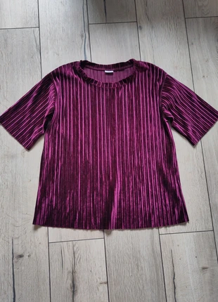 Feestdagen shirt, merk: Jacqueline de Yong, staat: Heel goed, maat: M / 38 / 10, € 3,00, € 3,85 inclusief Kopersbescherming