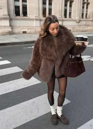 Anya · Manteau chaud en fausse fourrure, état: Très bon état, taille: M / 38 / 10, 49,00 €, 52,15 € Protection acheteurs (Pro) incluse