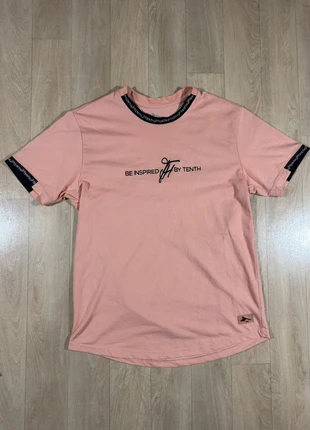 T-shirt rose Tenth Très bon état, marque: Tenth, état: Très bon état, taille: XS, 5,99 €, 6,99 € Protection acheteurs incluse