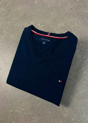 Pull/Sweat a col V Tommy Hilfiger XL Homme marine logo brodé en coton vintage, brand: Tommy Hilfiger, condition: Very good, size: XL, €19.35, €21.02 includes Buyer Protection Pro