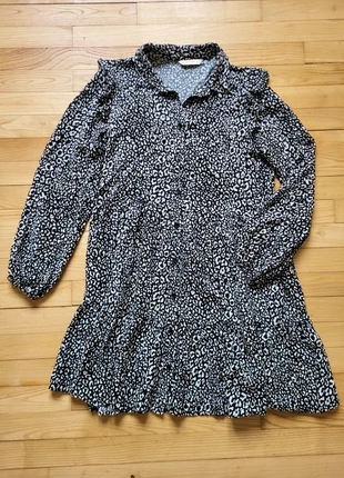 Robe chemise Stradivarius taille M, marque: Stradivarius, état: Très bon état, taille: M / 38 / 10, 7,00 €, 8,05 € Protection acheteurs incluse