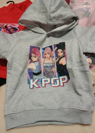 Pull KPOP, marque: Kpop, état: Neuf sans étiquette, taille: 8 ans / 128 cm, 15,00 €, 16,45 € Protection acheteurs incluse