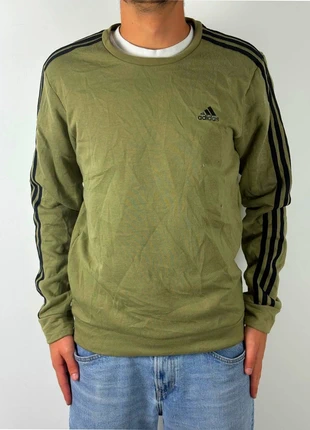 Pull ras de cou vintage américain Adidas vert kaki, brand: Vintage Dressing, condition: Very good, size: M, €12.50, €13.83 includes Buyer Protection Pro