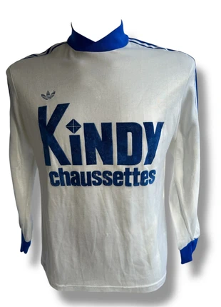 Maillot football Adidas Kindy Chaussettes vintage, marque: Football, état: Bon état, taille: M, 150,00 €, 158,20 € Protection acheteurs (Pro) incluse