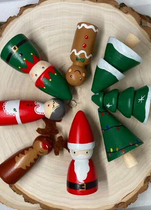Handgeschilderde kerstfiguren met winterbomen (pegdolls / houten poppetjes), merk: Handgemaakt, staat: Nieuw zonder prijskaartje, maat: Universeel, € 26,95, € 29,00 inclusief Kopersbescherming