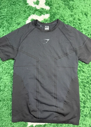 T-shirt Gymshark Onyx V.3 noir L, marque: Gymshark, état: Très bon état, taille: L, 90,00 €, 95,20 € Protection acheteurs (Pro) incluse