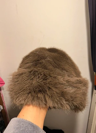 Chapeau à fausse fourrure type chapka marrons, brand: Boutique indépendante, condition: New without tags, size: One size, €14.00, €15.40 includes Buyer Protection