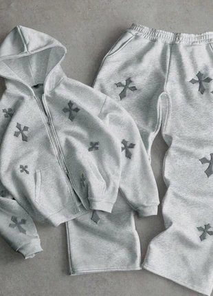 Ensemble jogging Y2K gris croix brodées vintage streetwear, marque: y2k, état: Neuf sans étiquette, taille: M, 65,00 €, 68,95 € Protection acheteurs incluse