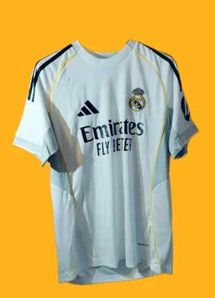 Real Madrid maglia calcio, marque: Football, état: Neuf avec étiquette, taille: M, 25,00 €, 26,95 € Protection acheteurs incluse
