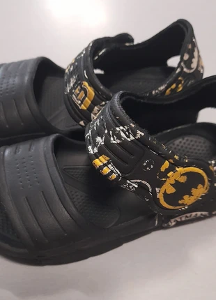 Sandálias criança, marca: Batman, estado: Muito bom, tamanho: 26, €2.50, €3.33 inclui Proteção do Comprador