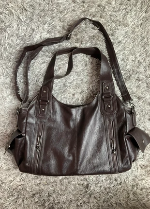 Dark brown leather large shoulder and cross body bag, brand: Vintage Dressing, condition: Very good, €56.00, €59.50 includes Buyer Protection