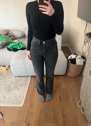 Jean trf droit à taille haute - Zara, marke: Zara, zustand: Sehr gut, größe: S / 36 / 8, 10,00 €, 11,20 € inklusive Vinted-Käuferschutz