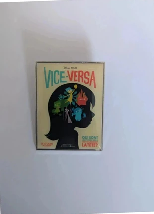 Pins Disneyland Paris Vice-versa, marque: Disneyland Paris, état: Très bon état, 10,00 €, 11,20 € Protection acheteurs incluse